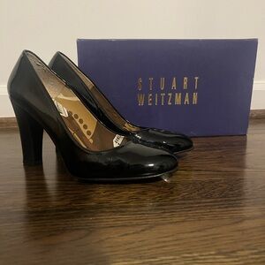 Stuart Weitzman "Honorroll" Black Patent Leather Pumps